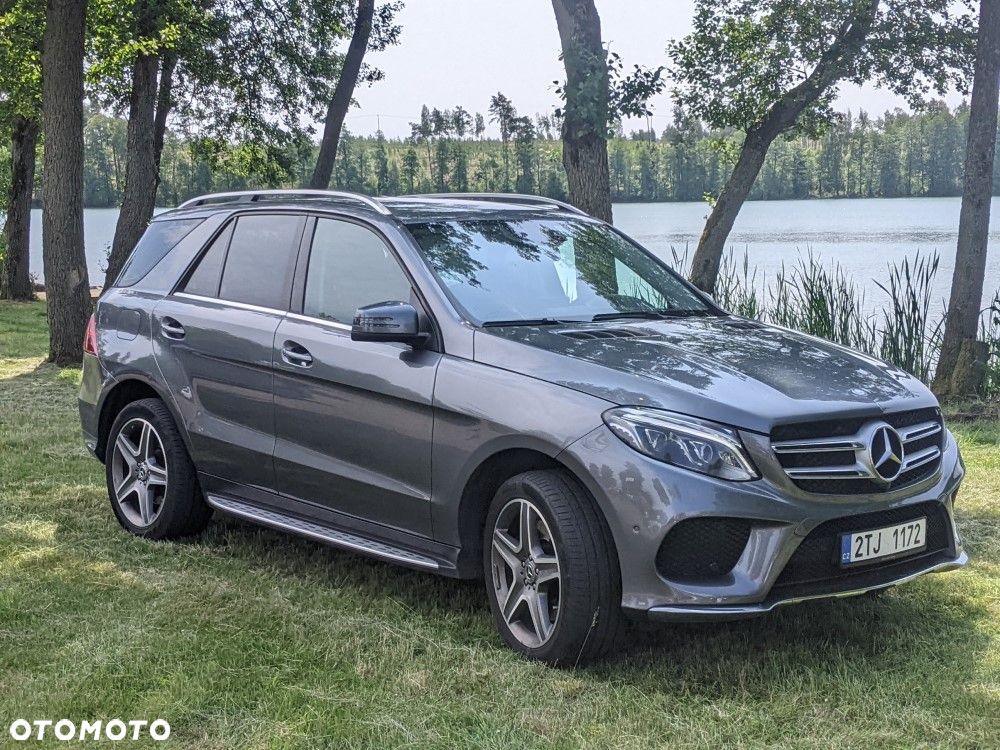 Mercedes-Benz GLE 400 4-Matic 9G-TRONIC - 9