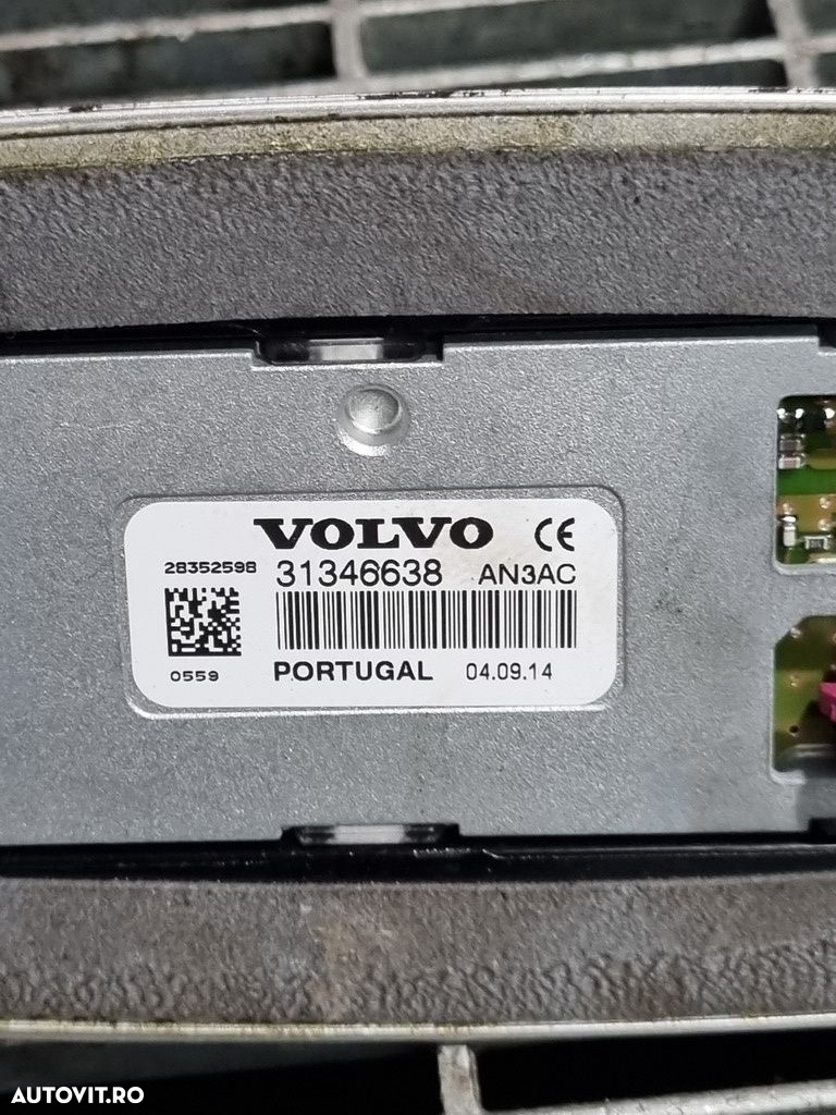 Antena Volvo XC60 Facelift 2013 - 2017 SUV (1092) - 3