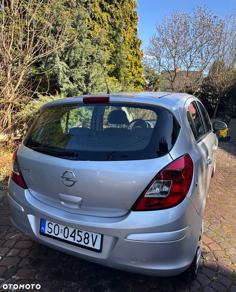 Opel Corsa 1.2 16V Enjoy - 3