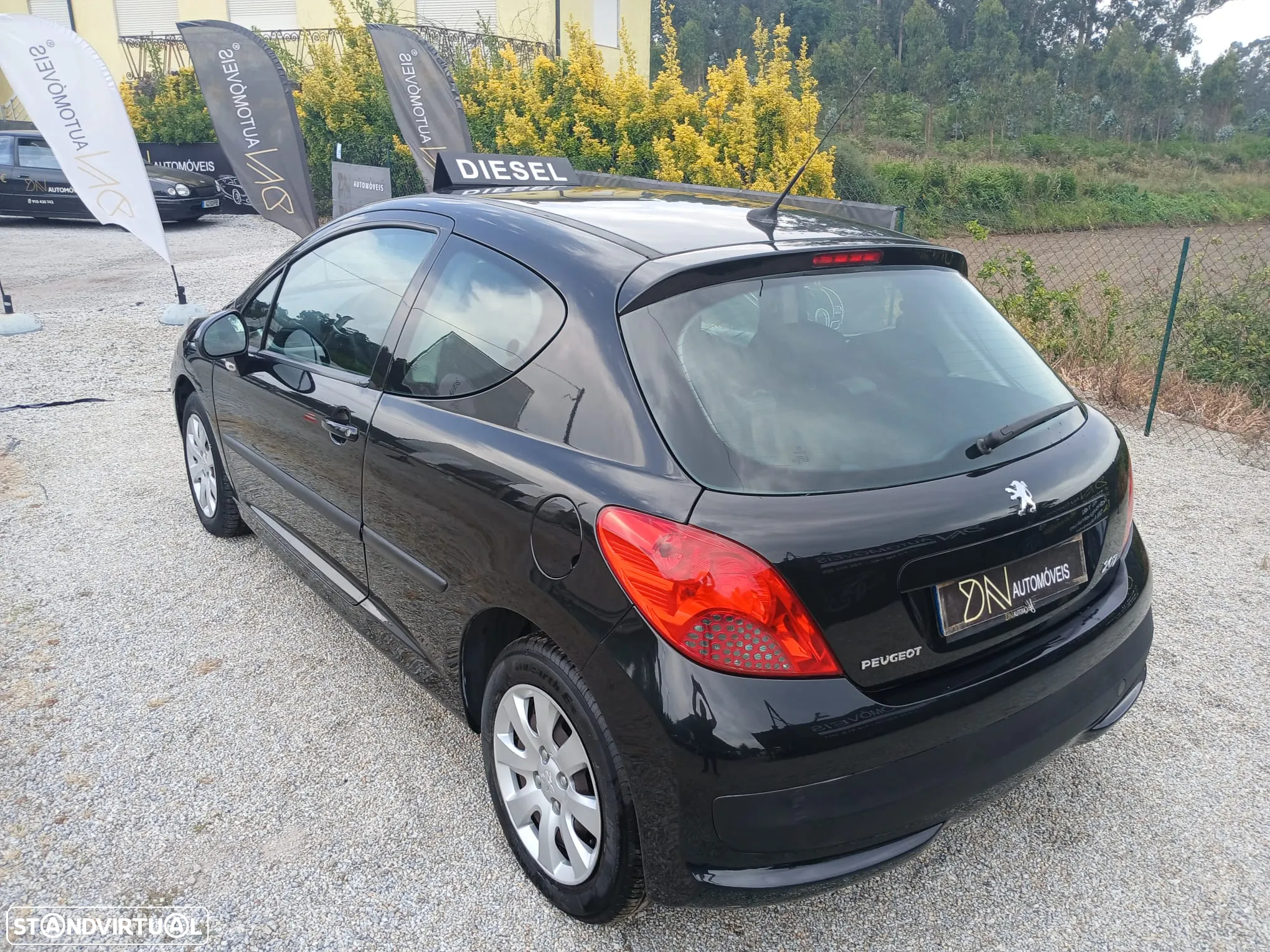 Peugeot 207 1.4 HDi Trendy - 13