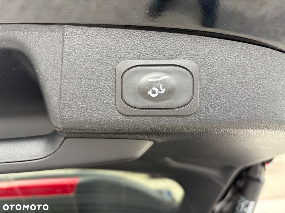 Ford Focus 2.0 EcoBlue ST - 12