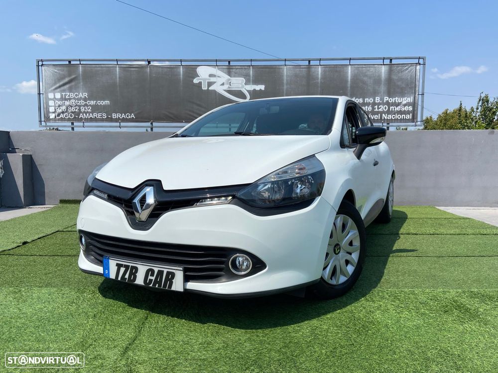 Renault Clio - 1