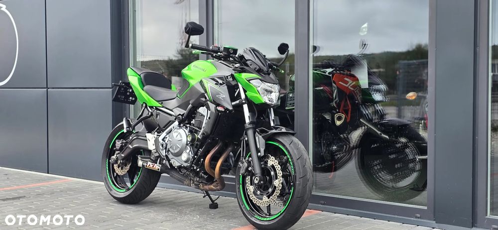 Kawasaki Z 650 - 6