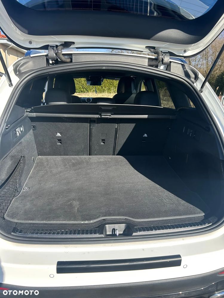 Mercedes-Benz GLC - 11