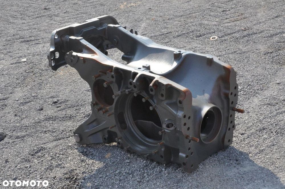 Obudowa Przedniego Mostu Fendt 936 939 - 1