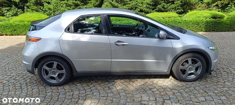 Honda Civic 1.8 Executive - 10