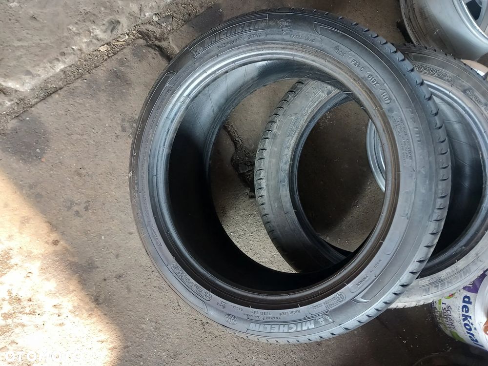 235/45/17 Michelin Primacy - 4