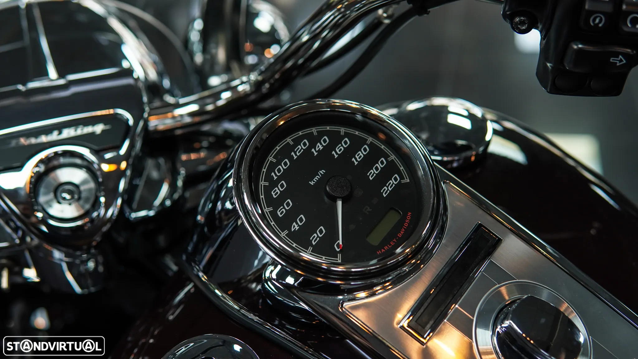 Harley-Davidson Road King Classic - 47