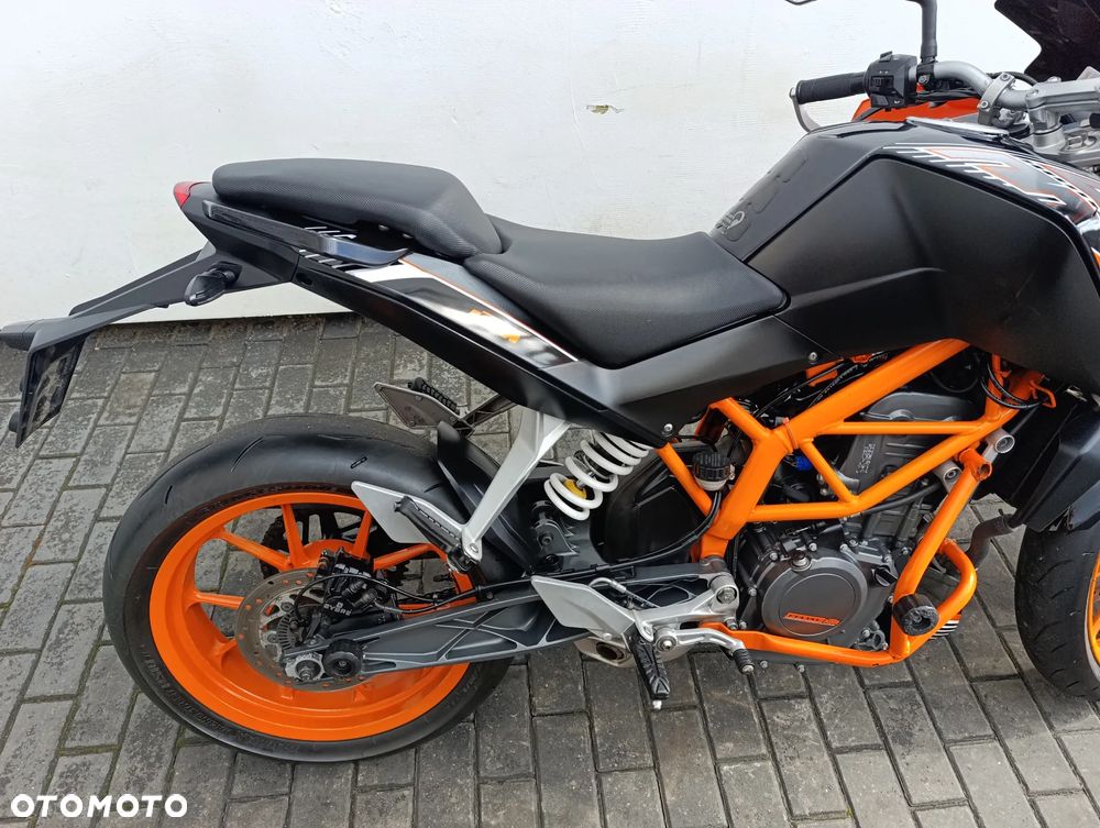 KTM Duke - 22