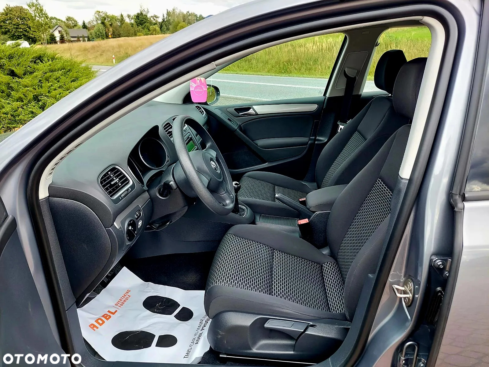 Volkswagen Golf 1.2 TSI BlueMotion Technology Comfortline - 8