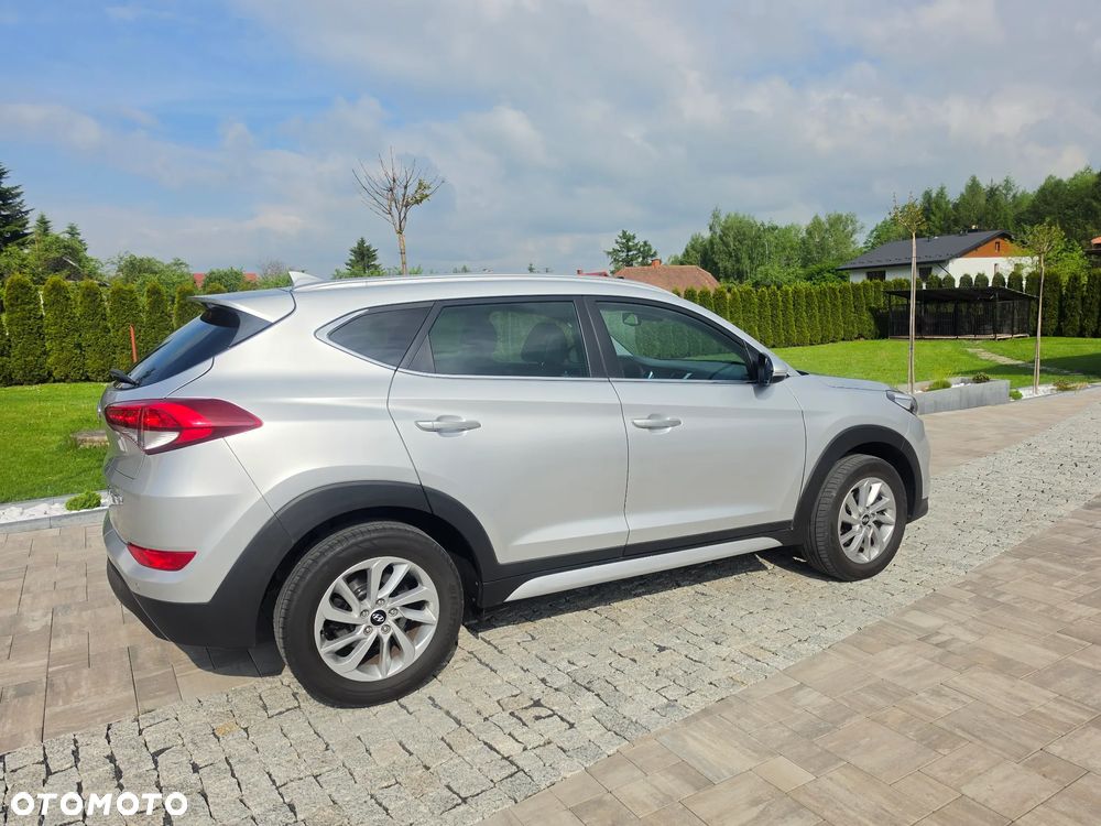 Hyundai Tucson blue 1.6 GDi 2WD Intro Edition - 14