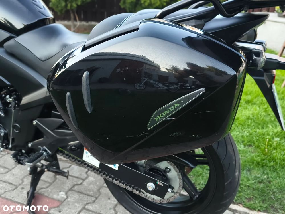Honda CBF - 26