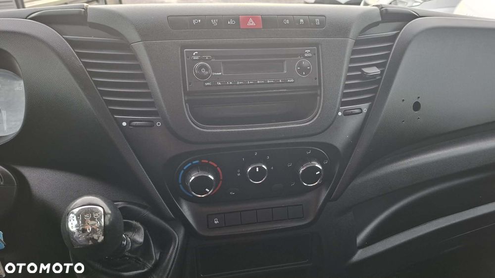 Iveco 35C15,35C14, 35C13, 35C12, 70C15 - 12