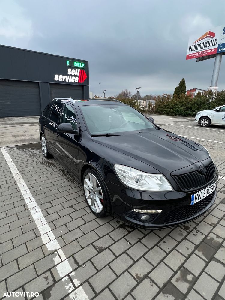 Skoda Octavia 2.0 TDI DPF DSG RS - 3