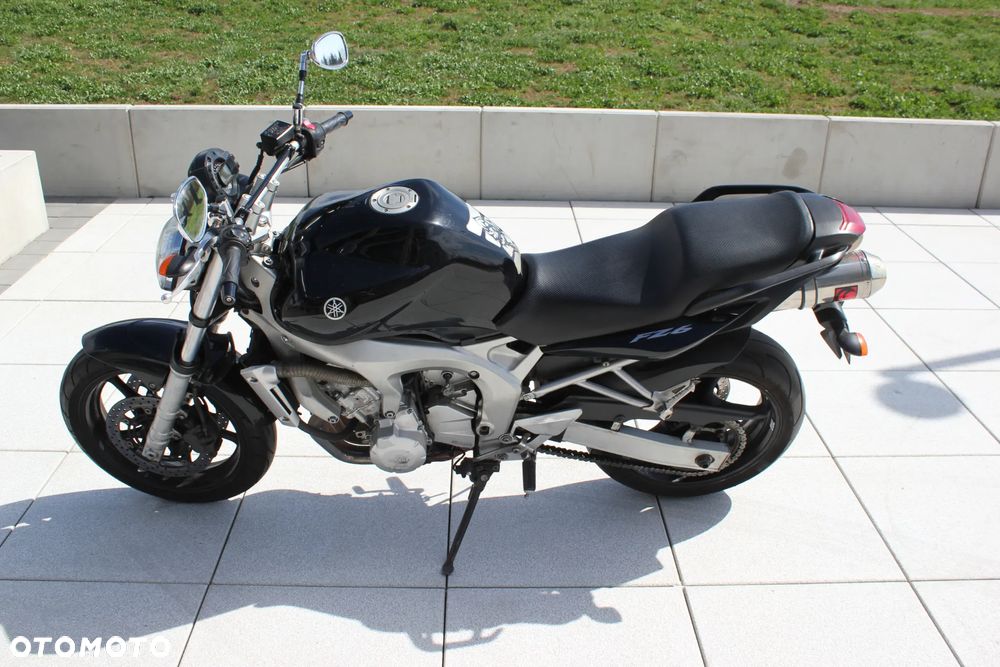 Yamaha FZ6 - 7