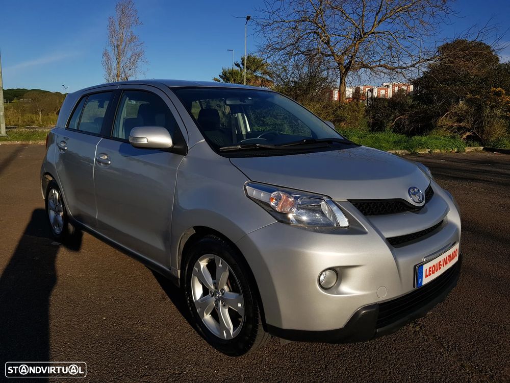 Toyota Urban Cruiser 1.33 VVT-i Sol - 3