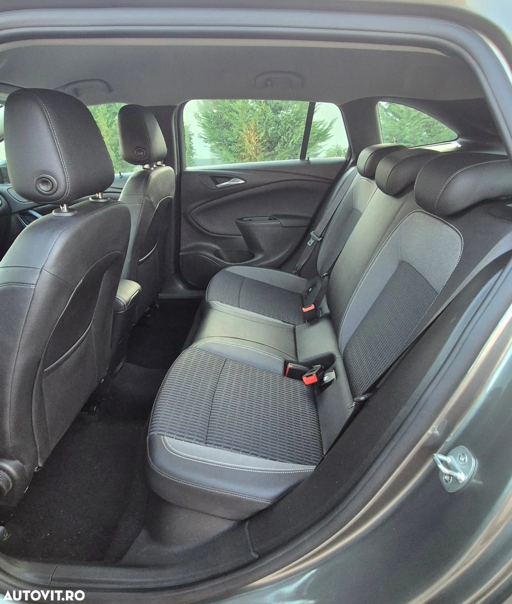 Opel Astra - 12