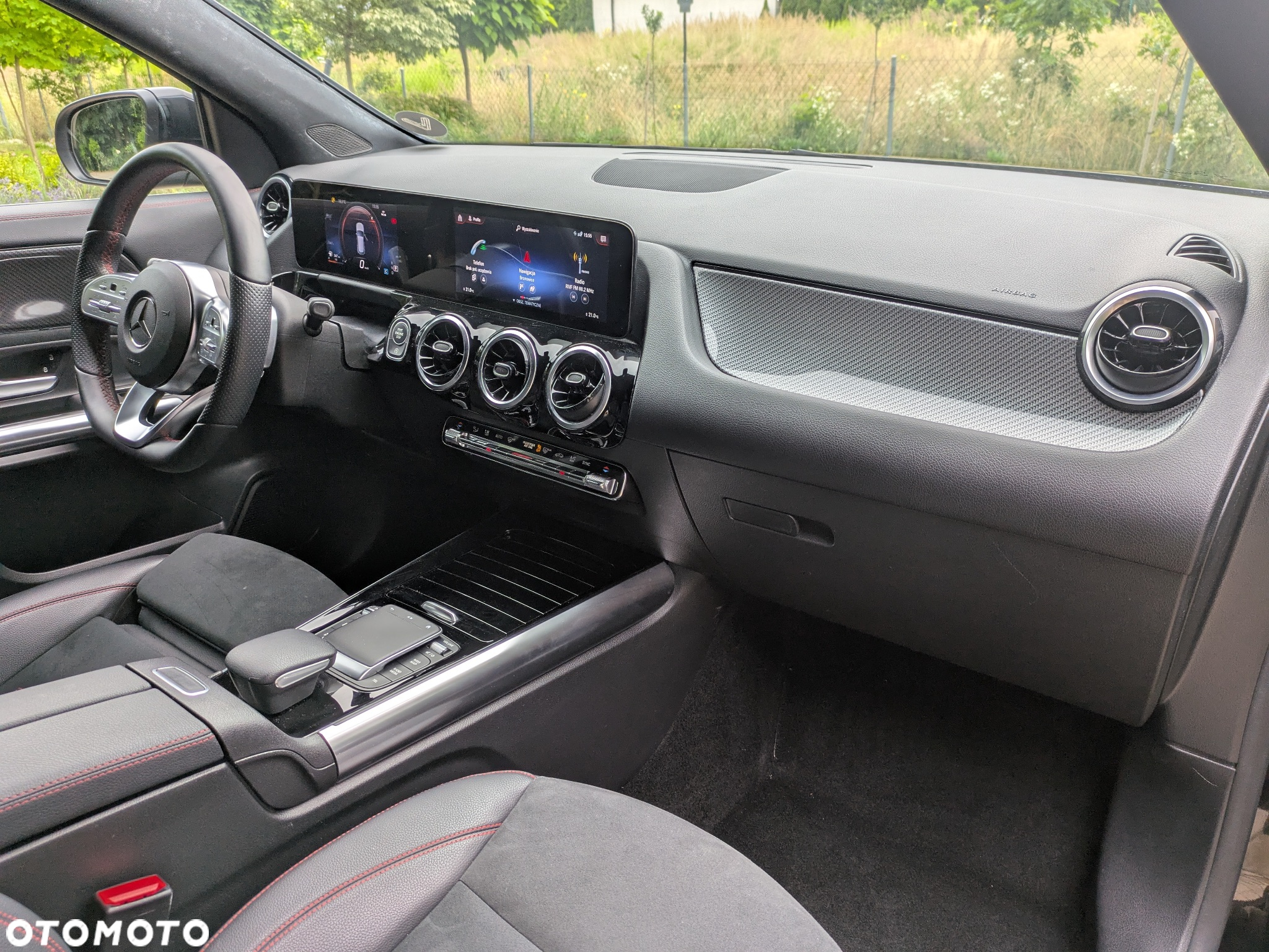 Mercedes-Benz GLA - 17