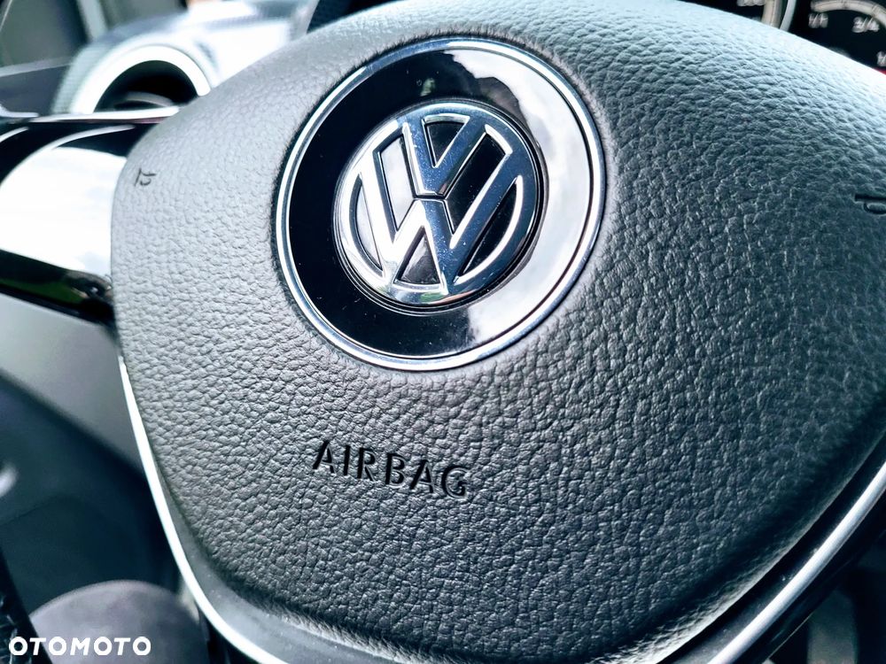 Volkswagen up! 1.0 move - 14