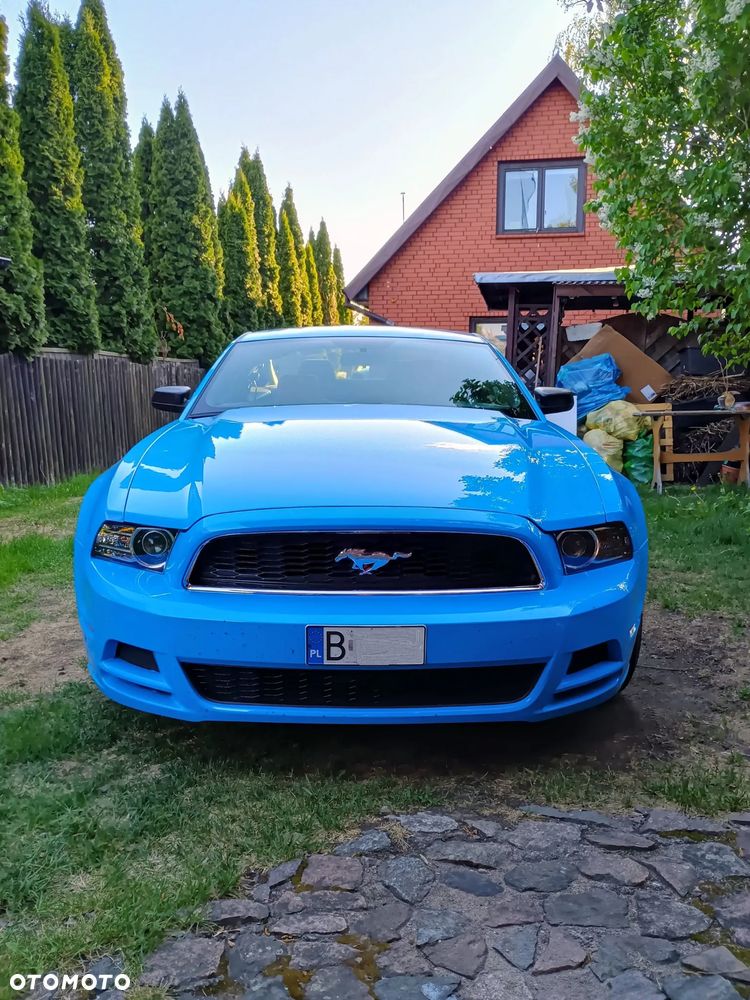 Ford Mustang - 2