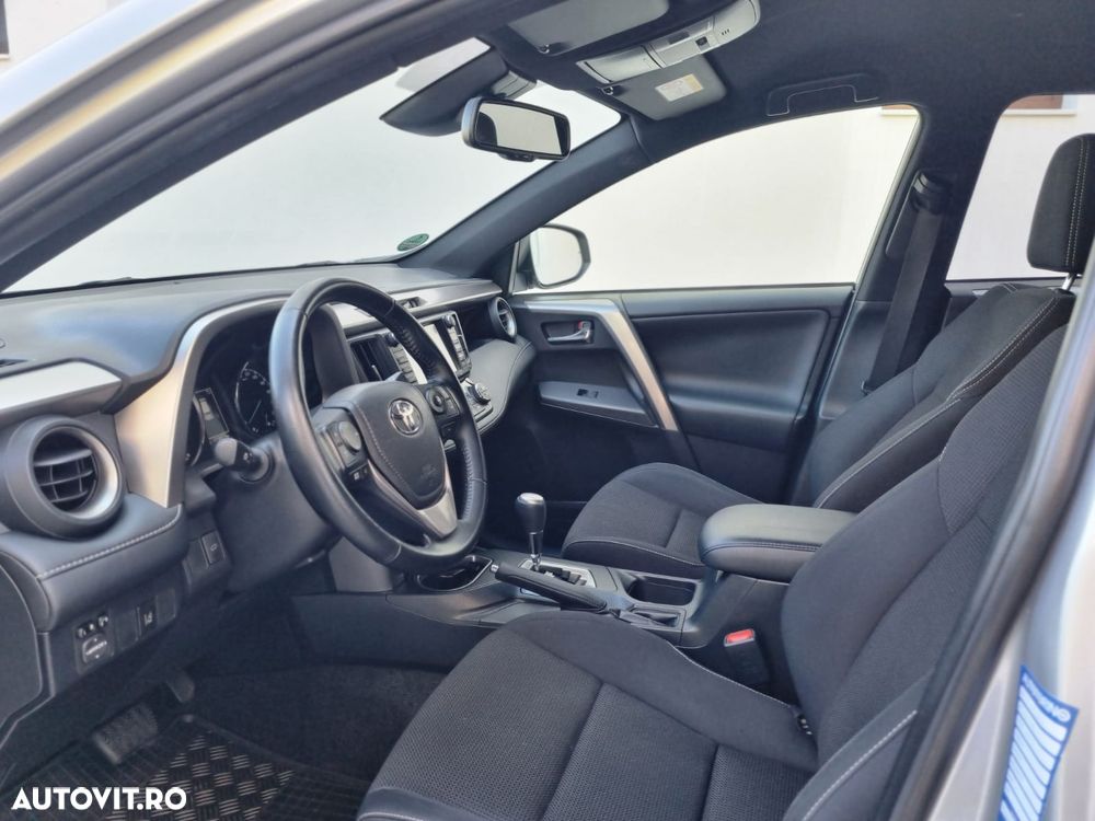 Toyota RAV4 2.5 4x4 Executive - 12