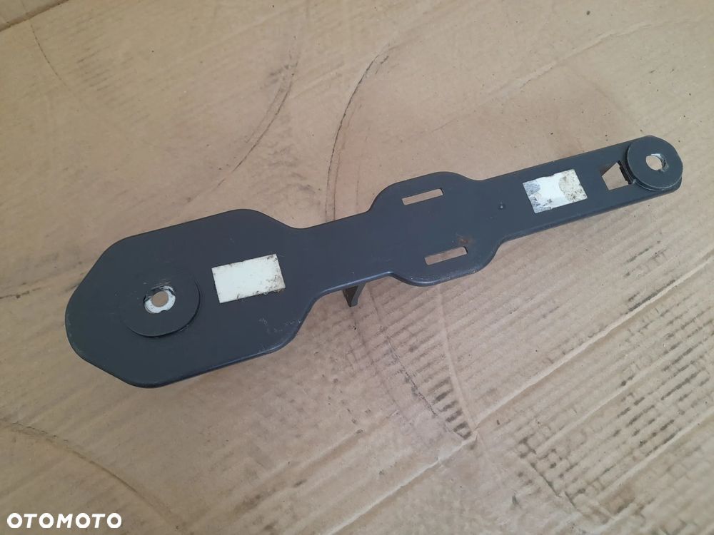 Ucho holownicze hak Ford Transit BK31-19B537-AE - 3