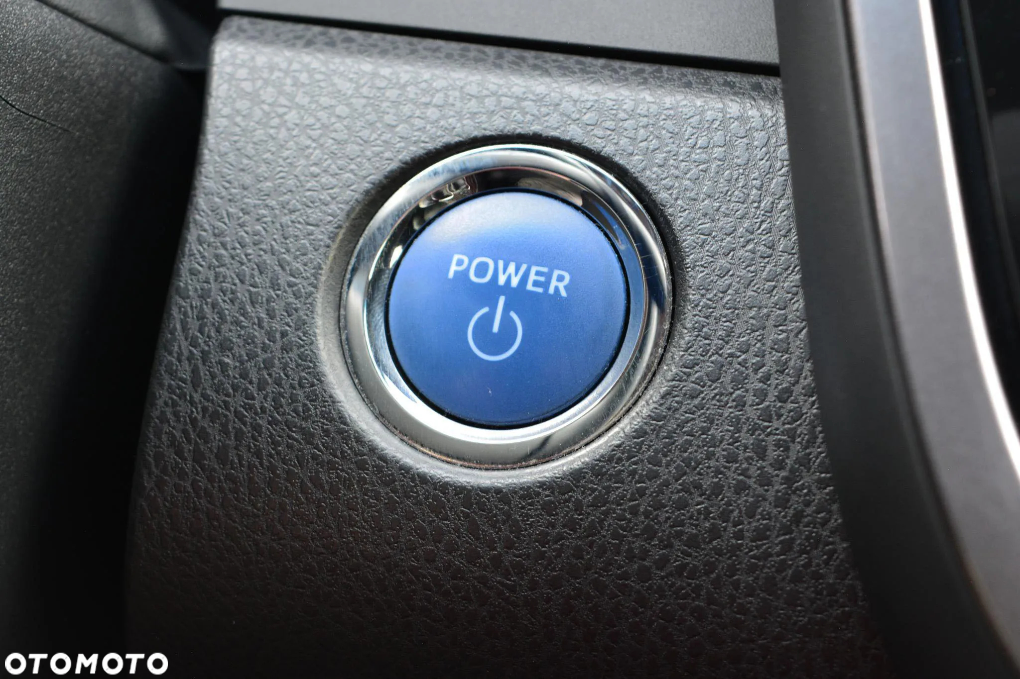 Toyota Camry 2.5 Hybrid Executive CVT - 30