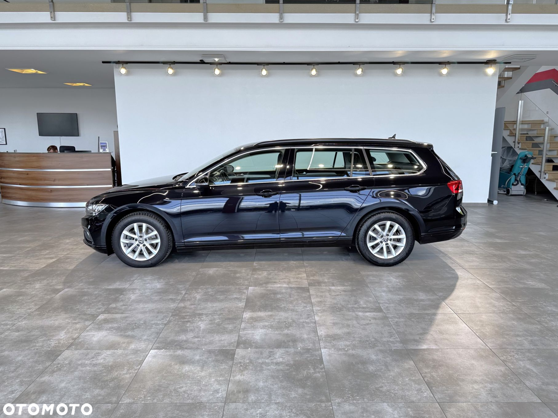 Volkswagen Passat - 6