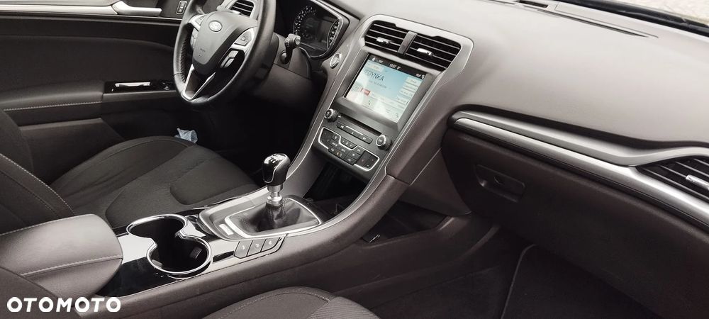 Ford Mondeo 2.0 TDCi STart-Stopp Titanium - 22