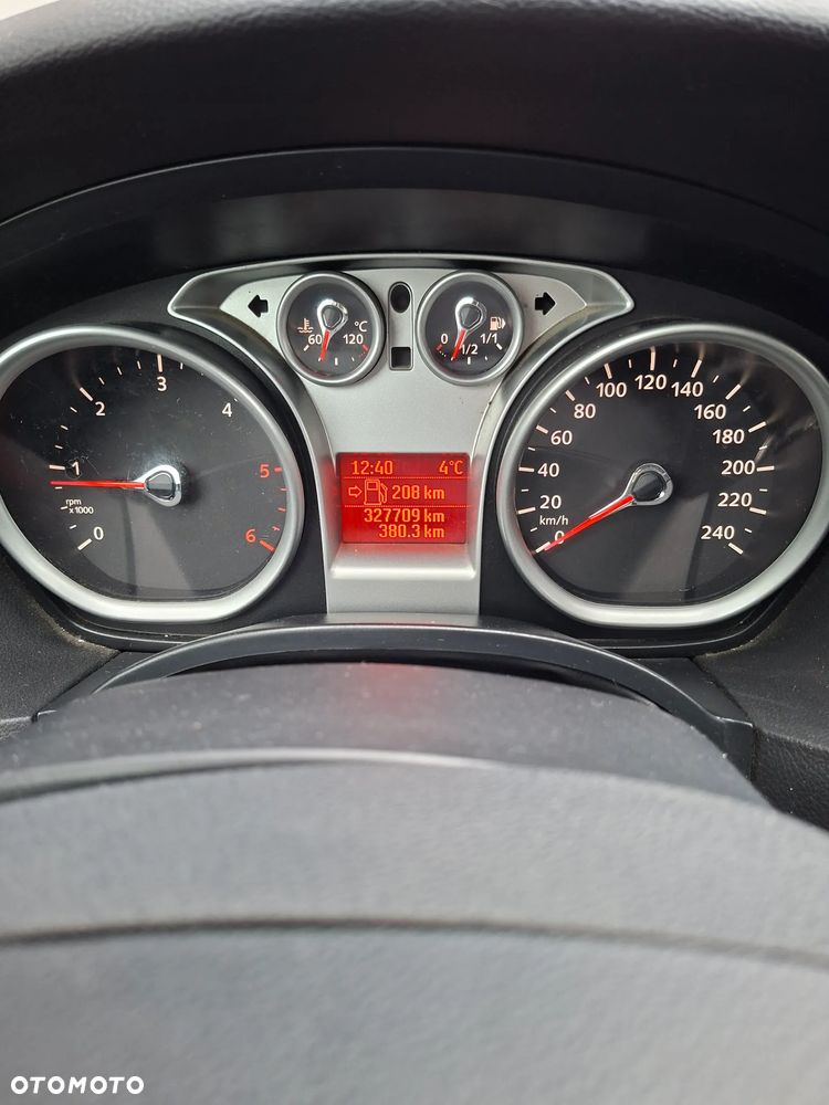 Ford Focus 1.6 TDCi DPF Style - 3