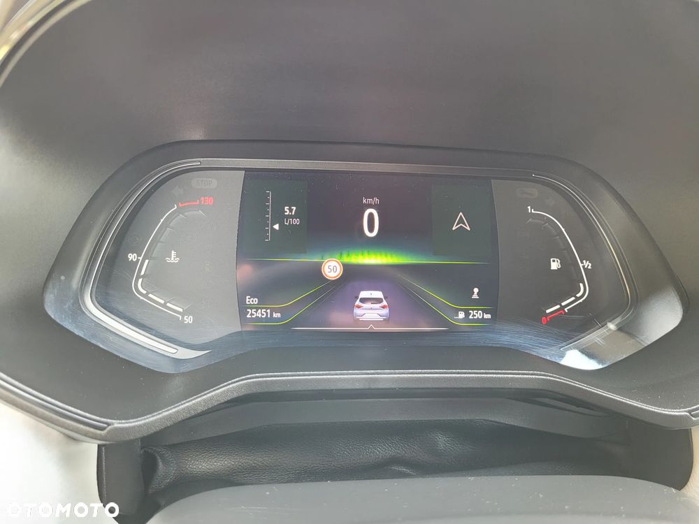 Renault Clio 1.0 TCe Techno - 17