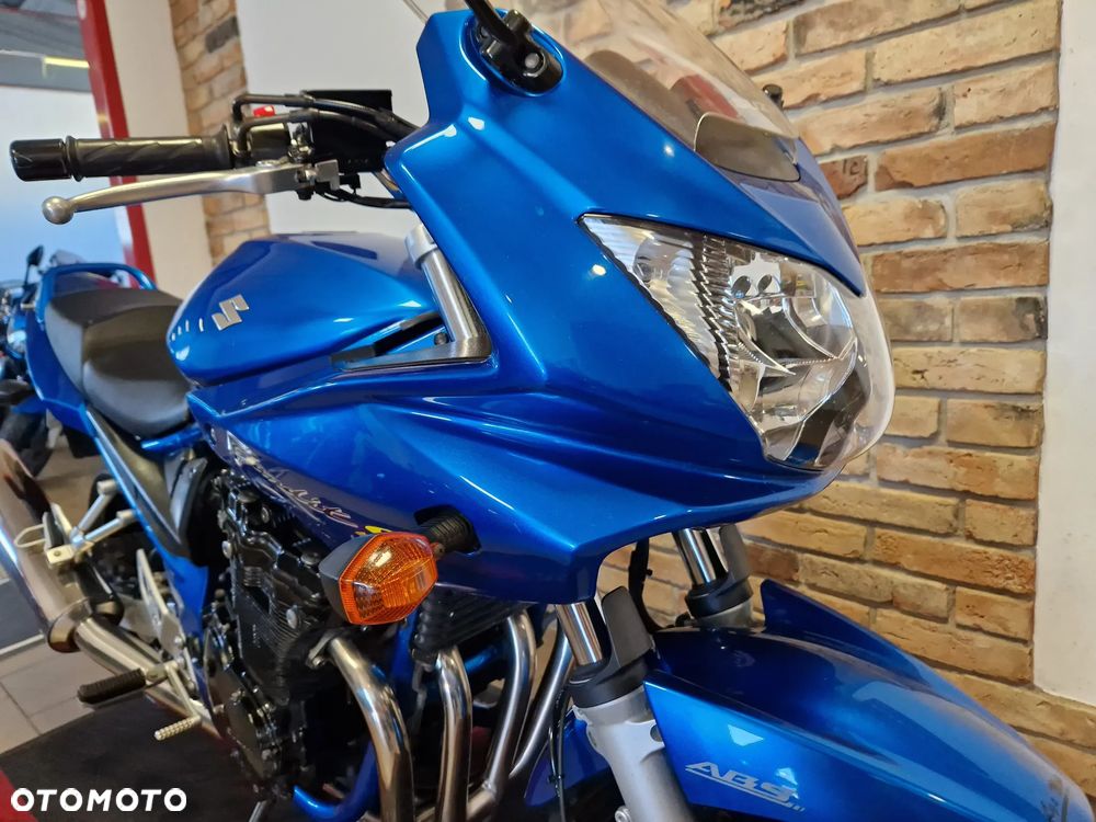 Suzuki Bandit - 27