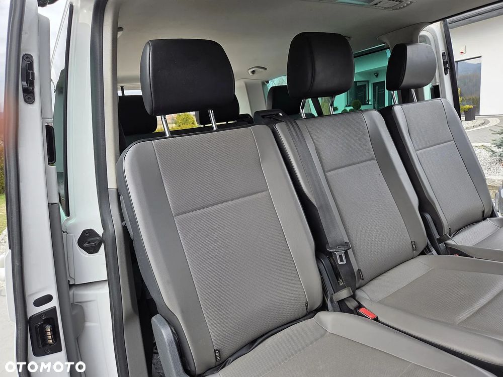 Volkswagen Caravelle 2.0 TDI L2 Trendline DSG - 6