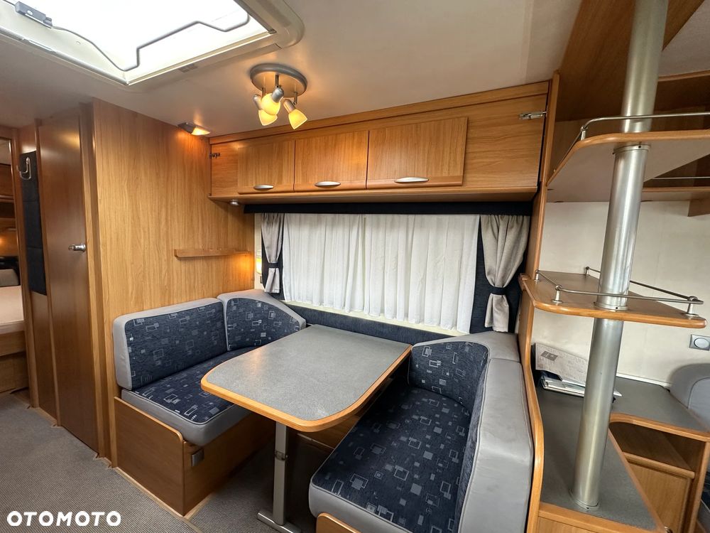 Adria CLASSICA 743 UP z ALDE , dużą markizą. 6/7 osobowa - 18