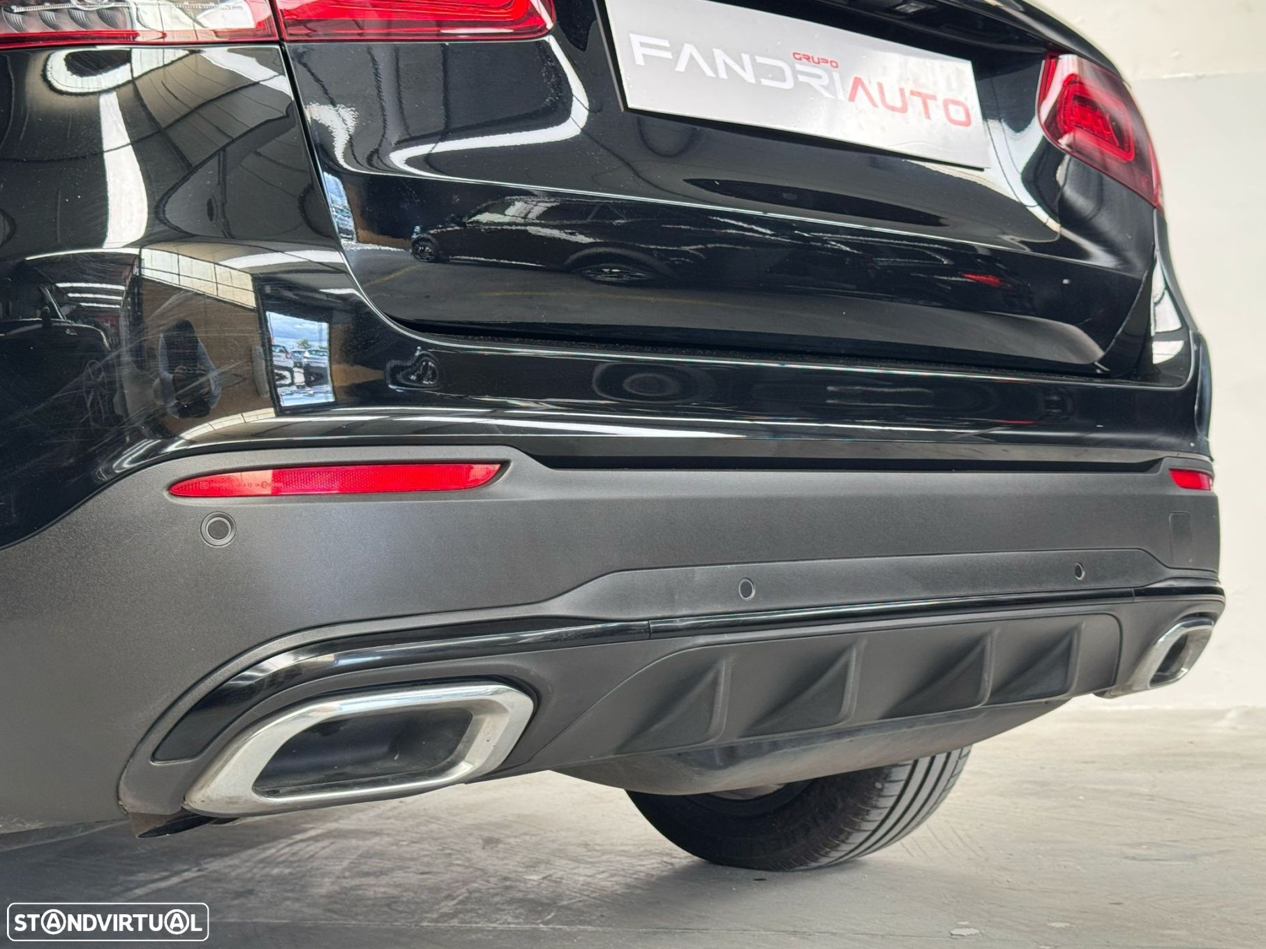 Mercedes-Benz GLC 300 - 14