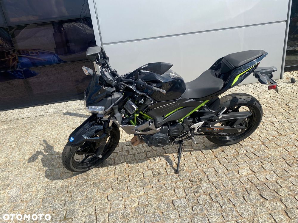 Kawasaki Z - 6