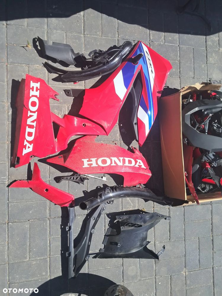 Honda CB - 8