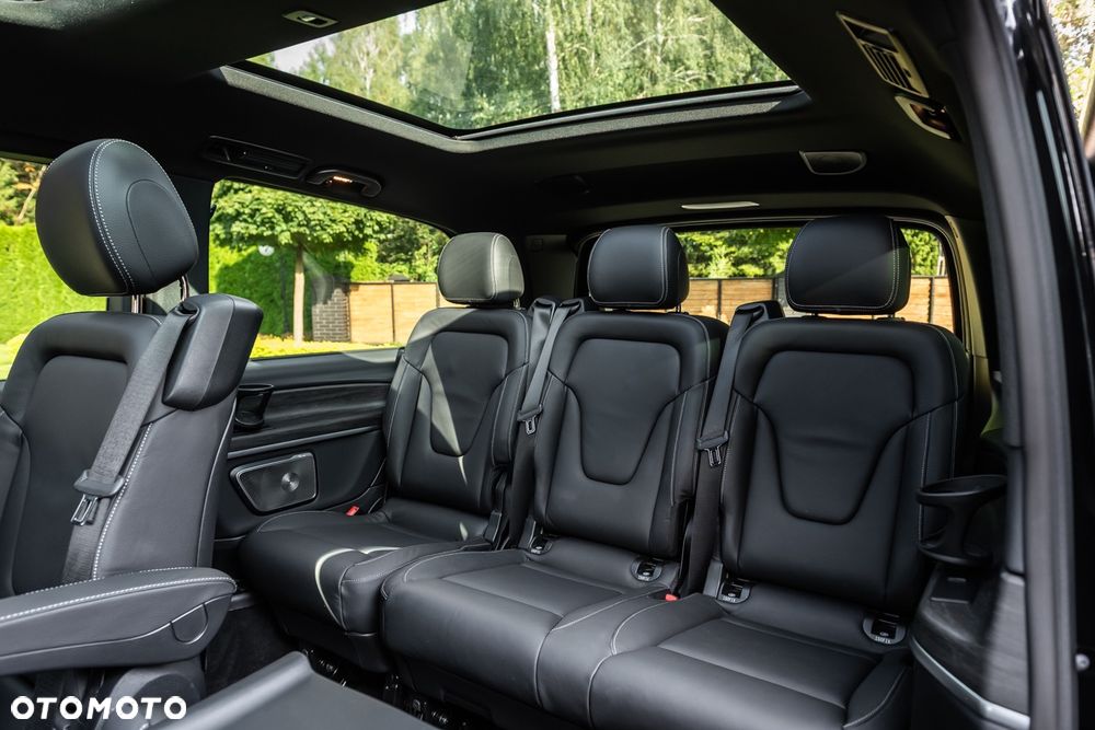 Mercedes-Benz Klasa V 300 d lang 4Matic 9G-TRONIC Exclusive Edition - 12