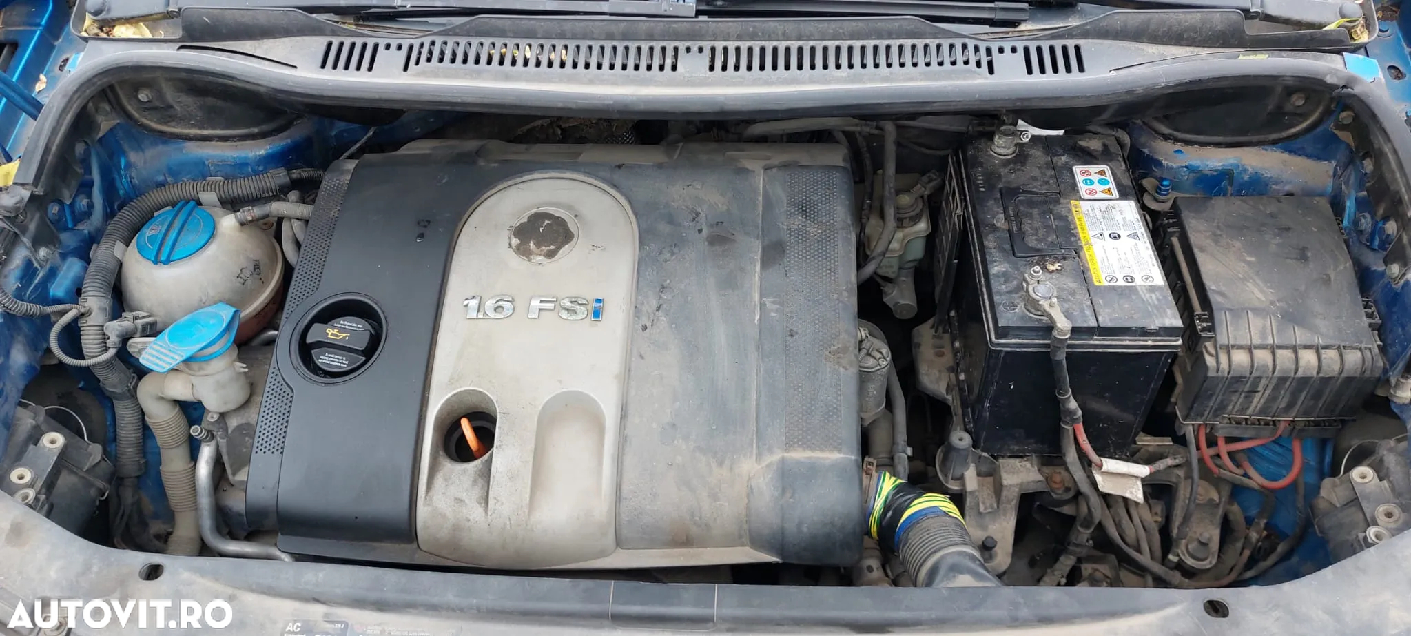 Dezmembrari Volkswagen Touran 1.6 FSi cod BAG - 2