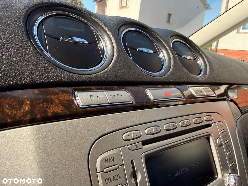 Ford Galaxy 2.3 Ghia - 20