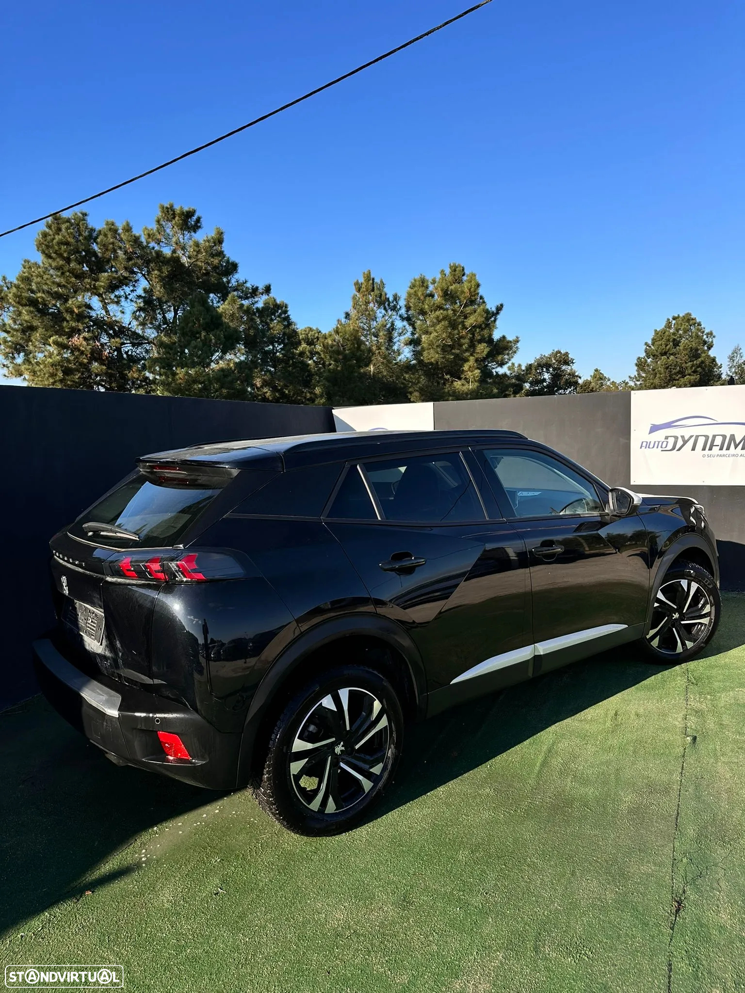 Peugeot 2008 1.2 PureTech Active - 10