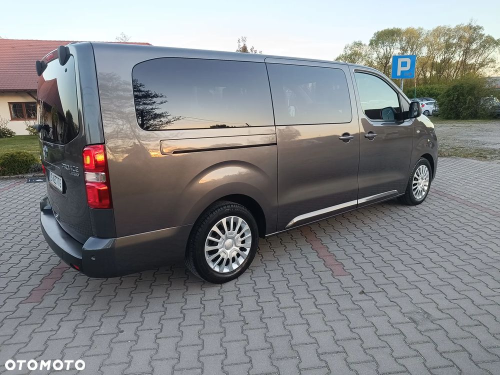 Toyota Proace Verso 2.0 D4-D Long VIP - 16