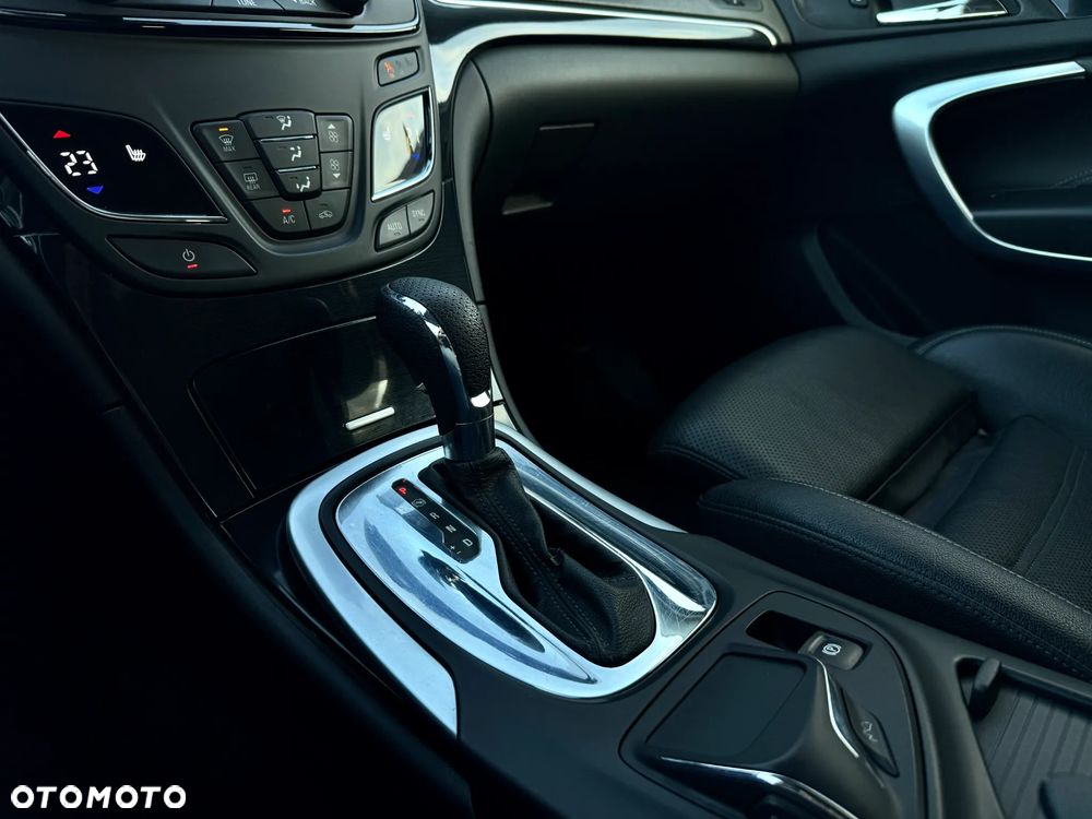 Opel Insignia 2.0 CDTI Cosmo - 12