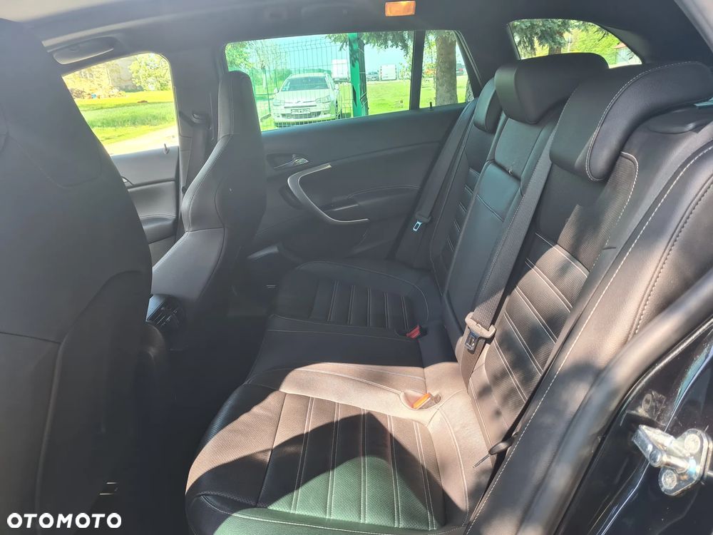 Opel Insignia - 16