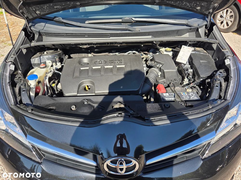 Toyota Verso 1.8 Premium - 4