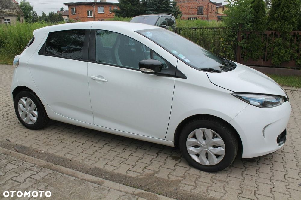 Renault Zoe - 8