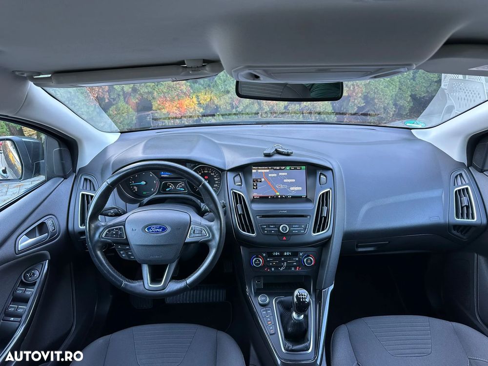 Ford Focus 2.0 TDCi DPF Start-Stopp-System Titanium - 18