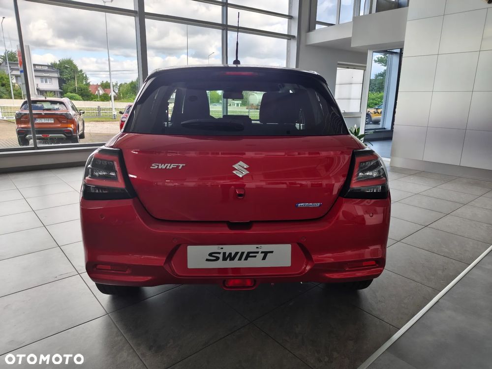 Suzuki Swift - 4