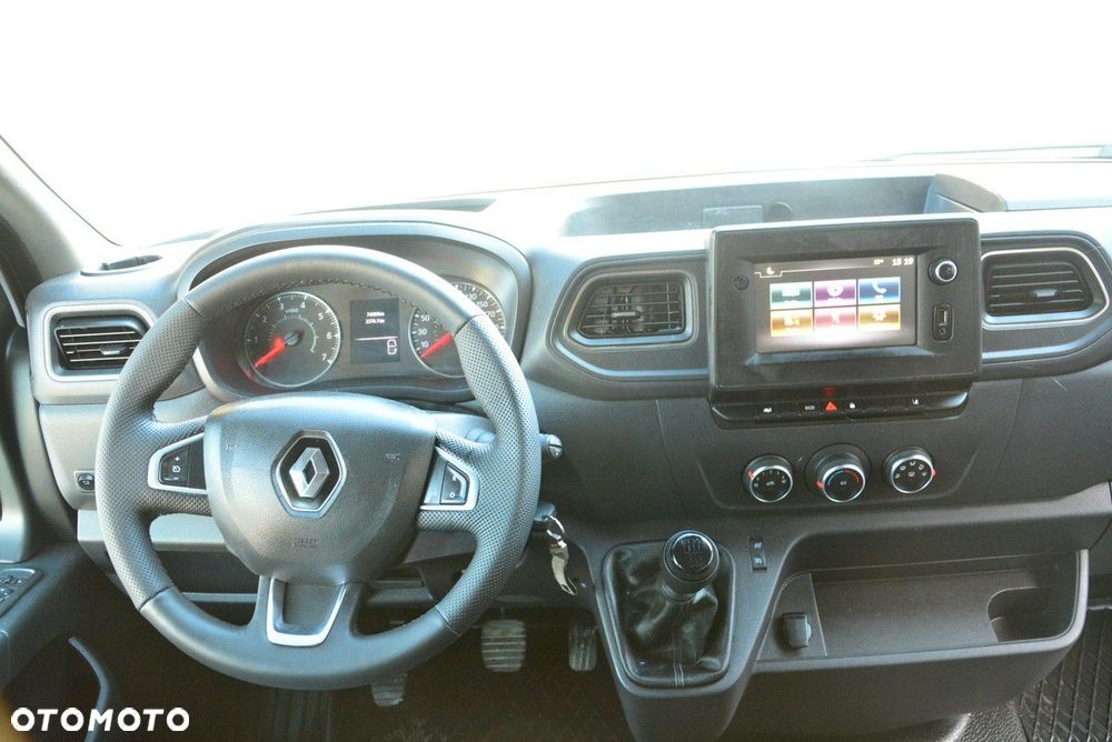 Renault Master - 10