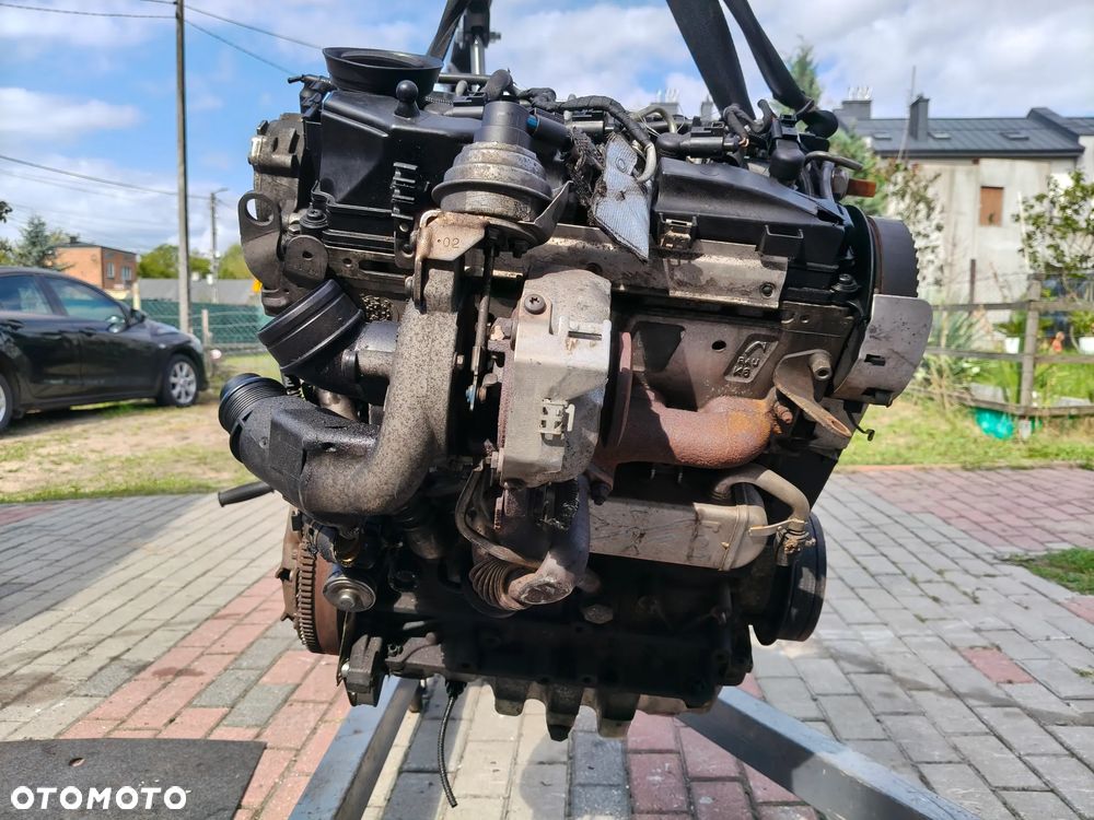 Kompletny Silnik VW Audi 1.6 TDI CAY - 3
